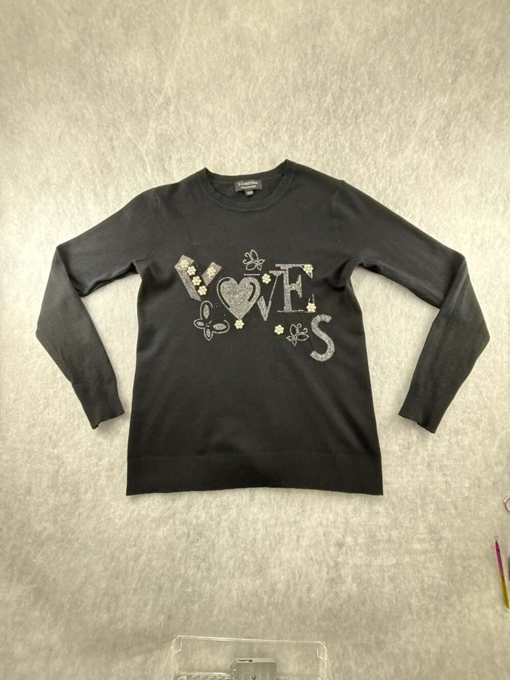 Woman’s Size S/M 100% Cashmere LOVE Graphic Embellished Sweater By S.Christina